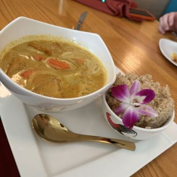 Silk n Spice Thai Cuisine - Karee Tofu Curry - Thai Near Me - Cypress, Texas