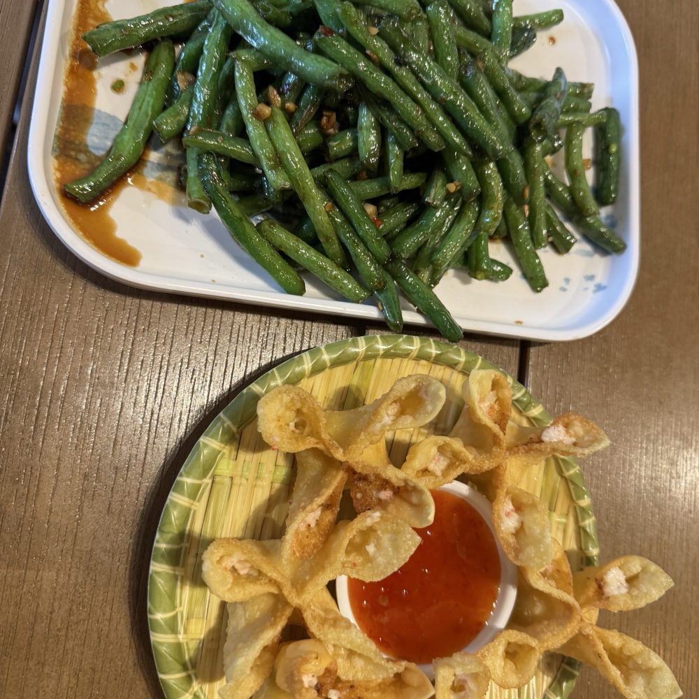 Must Be Dumpling - Braised green beans Deep-Fried Crab Rangoon - Chinese Near Me - Pacifica, California Must Be Dumpling - Braised green beans Deep-Fried Crab Rangoon - Chinese Near Me - Pacifica, California