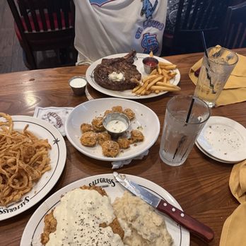 Saltgrass Steak House - Steakhouses Near Me - Tulsa, Oklahoma Saltgrass Steak House - Steakhouses Near Me - Tulsa, Oklahoma