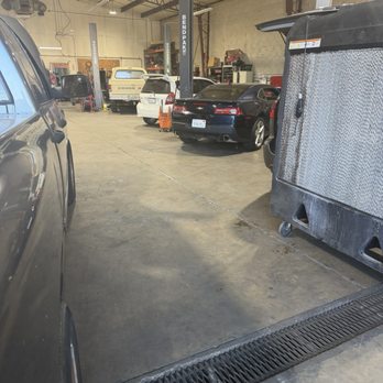 Paso Robles Auto Repair - A look inside the garage - Auto Repair Near Me - Paso Robles, California Paso Robles Auto Repair - A look inside the garage - Auto Repair Near Me - Paso Robles, California