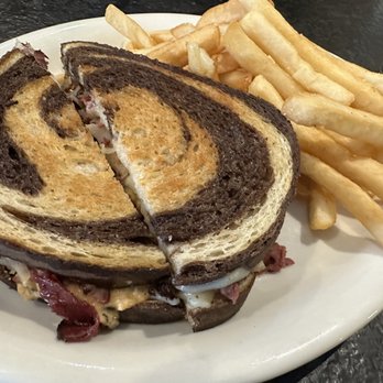 The Buttercup Cafe - Ruben sandwich - Breakfast & Brunch Near Me - Barnstable, Massachusetts The Buttercup Cafe - Ruben sandwich - Breakfast & Brunch Near Me - Barnstable, Massachusetts