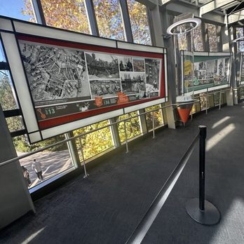 Space Needle - Landmarks & Historical Buildings Near Me - Seattle, Washington