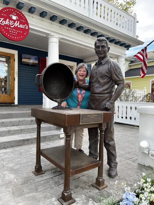 Zak & Mac's Chocolate Haus by null