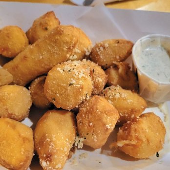 Camino - Cheese curds with homemade ranch. Comes with Catalina dressing. - American Near Me - West Allis, Wisconsin Camino - Cheese curds with homemade ranch. Comes with Catalina dressing. - American Near Me - West Allis, Wisconsin