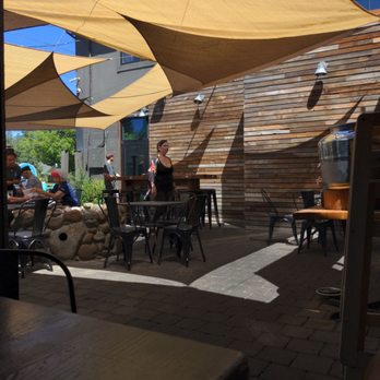 Sunriver Brewing Co - Galveston Pub - Nice patio - Brewpubs Near Me - Bend, Oregon
