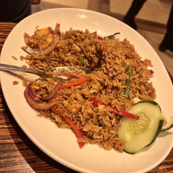 Ginger - Thai Basil Beef Fried Rice with shrimp instead of beef - Chinese Near Me - National Harbor, Maryland Ginger - Thai Basil Beef Fried Rice with shrimp instead of beef - Chinese Near Me - National Harbor, Maryland