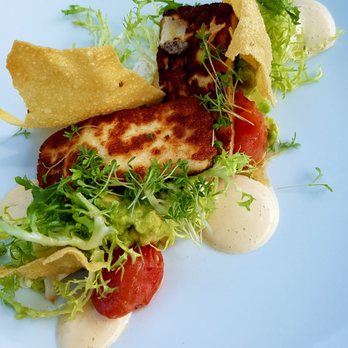 Heuriger Siedler - Halloumi - Wine Bars Near Me - Mautern, 3