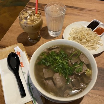 Alki Pho & Bar - Combo Pho Large ($19) - Vietnamese Near Me - Seattle, Washington Alki Pho & Bar - Combo Pho Large ($19) - Vietnamese Near Me - Seattle, Washington