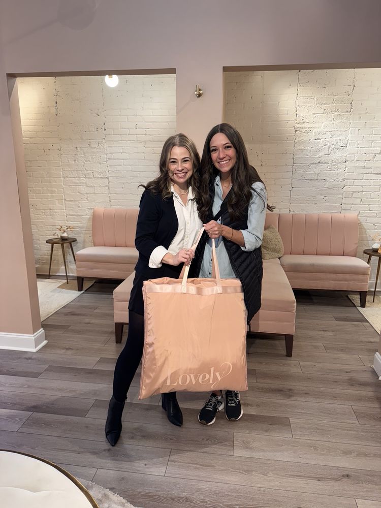 Lovely Bride - Charlotte