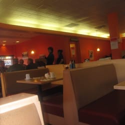 Sunnyside Restaurant - Or a booth, lots of room