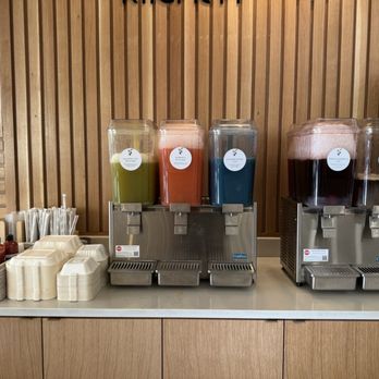 Aubergine Kitchen - Beverages/Straws/Napkin/To-Go Containers - Breakfast & Brunch Near Me - Mesa, Arizona