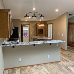DreamMaker Southern Lakes - Dream Small Kitchen Upgrade