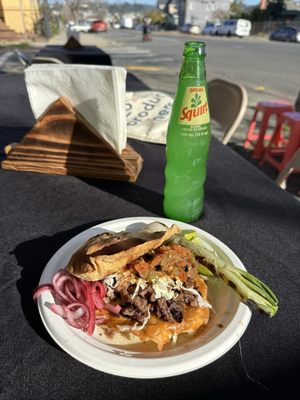 Tacos Mama Cuca by null