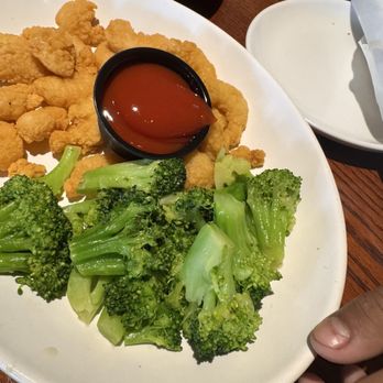 Red Lobster - Kids meal Popcorn Shrimp - Seafood Near Me - San Jose, California