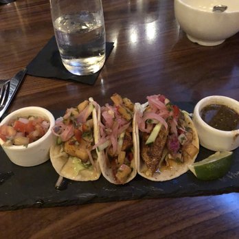 Central Bar + Restaurant - Yummy halibut tacos - American Near Me - Bellevue, Washington Central Bar + Restaurant - Yummy halibut tacos - American Near Me - Bellevue, Washington