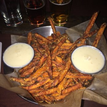 Hudsons Canada's Pub - Burgers Near Me - Edmonton, Alberta Hudsons Canada's Pub - Burgers Near Me - Edmonton, Alberta