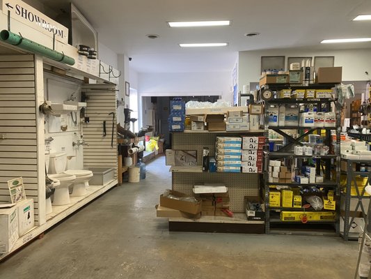WELLS PLUMBING & HEATING SUPPLIES - Updated August 2025 - 15 Photos ...