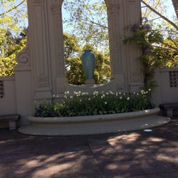 Exedra Arch