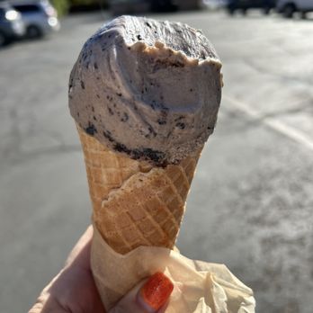 Brown Box - Dirty Oreo, single scoop, homemade waffle cone - Ice Cream & Frozen Yogurt Near Me - Kanab, Utah