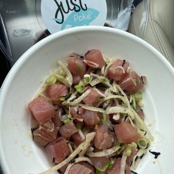 Just Poké Downtown Bellevue - (supposed) Hawaiian Classic. Awful! - Hawaiian Near Me - Bellevue, Washington Just Poké Downtown Bellevue - (supposed) Hawaiian Classic. Awful! - Hawaiian Near Me - Bellevue, Washington