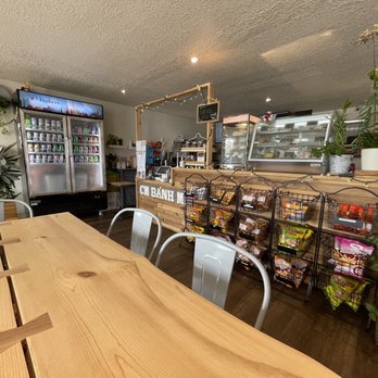CM Banh Mi - Inside - Sandwiches Near Me - Hillsboro, Oregon