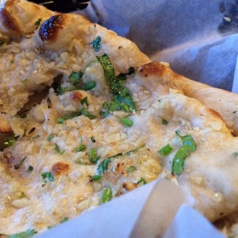 Curry Gate - Garlic naan...as flavorful as a pizza! Intricately crafted - Indian Near Me - Charlotte, North Carolina Curry Gate - Garlic naan...as flavorful as a pizza! Intricately crafted - Indian Near Me - Charlotte, North Carolina