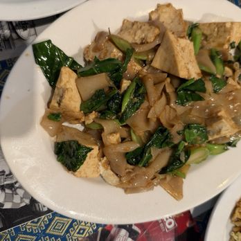 Jitlada - 181. Pad See Ew - Thai Near Me - Los Angeles, California Jitlada - 181. Pad See Ew - Thai Near Me - Los Angeles, California