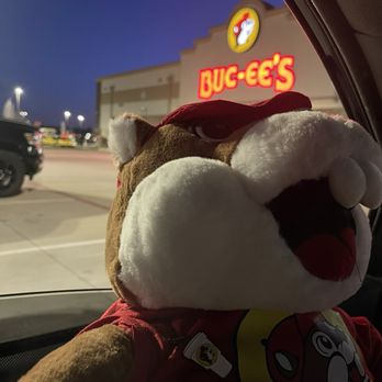 Buc-ee's - Gas Stations Near Me - Calhoun, Georgia
