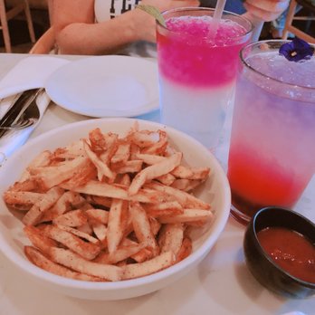 Bone Kettle - Fries & dragon fruit drink & berry drink - Breakfast & Brunch Near Me - Pasadena, California Bone Kettle - Fries & dragon fruit drink & berry drink - Breakfast & Brunch Near Me - Pasadena, California