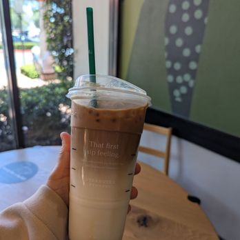 Starbucks - Coffee & Tea Near Me - Irvine, California