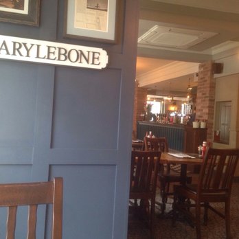 Allsop Arms - After 15 minutes in a completely empty restaurant I decided to leave since the waitress had no intensions at all to come over - Pubs Near Me - London, XGL