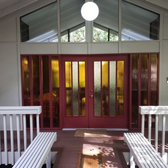 Mallory Paint Store - Bellevue - Great performance. Regal high build soft-gloss. Exterior product use for the front door. Color: Diner party beautiful finish. - Building Supplies Near Me - Bellevue, Washington