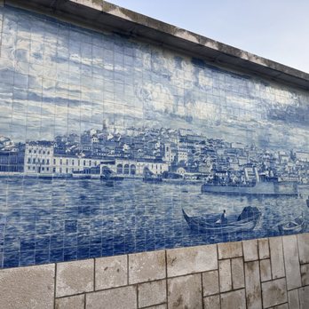 Miradouro de Santa Luzia - Photo 3: Azulejo tiles - Landmarks & Historical Buildings Near Me - Lisbon, 11