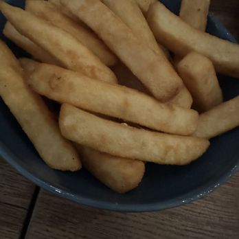 Bocconi Ristorante - Fat chips - Italian Near Me - London, XGL Bocconi Ristorante - Fat chips - Italian Near Me - London, XGL