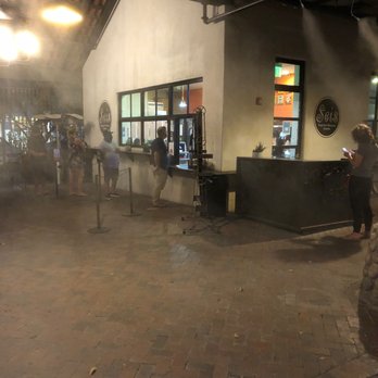 Seis Kitchen - Order line at Seis - Mexican Near Me - Tucson, Arizona Seis Kitchen - Order line at Seis - Mexican Near Me - Tucson, Arizona