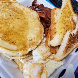 Emmanuel’s Bagel & Deli - Eggs and pancakes
