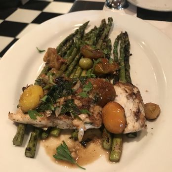 Maria's Italian Kitchen - Pasadena - Seabass with grilled asparagus - Italian Near Me - Pasadena, California Maria's Italian Kitchen - Pasadena - Seabass with grilled asparagus - Italian Near Me - Pasadena, California