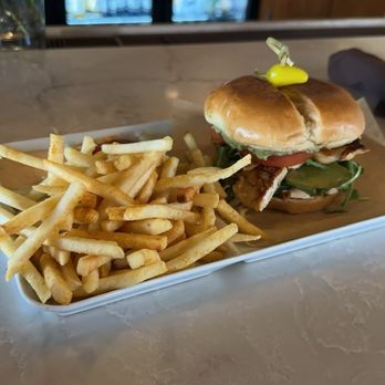 Luna - Chicken Sandwhich - Tacos Near Me - Bakersfield, California
