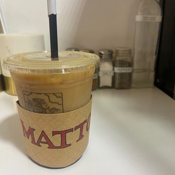 Matto Espresso - Iced mocha with oat milk - Coffee & Tea Near Me - New York, New York Matto Espresso - Iced mocha with oat milk - Coffee & Tea Near Me - New York, New York