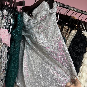 Pink Creek - Women's Clothing Near Me - Tulsa, Oklahoma Pink Creek - Women's Clothing Near Me - Tulsa, Oklahoma