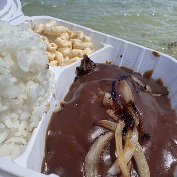 He’eia Pier General Store & Deli - Hamburger steak - Convenience Stores Near Me - Kaneohe, Hawaii