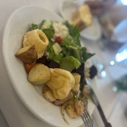 RGS Steakhouse - Build your own salad & ban de queso