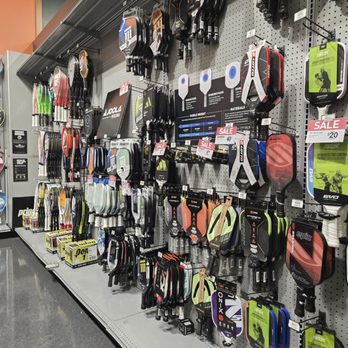 Dick's Sporting Goods - Sports Wear Near Me - Orlando, Florida Dick's Sporting Goods - Sports Wear Near Me - Orlando, Florida