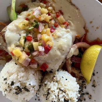 Restaurant 604 - MacNut Mahi Mahi (Ordered 2x) - Breakfast & Brunch Near Me - Honolulu, Hawaii Restaurant 604 - MacNut Mahi Mahi (Ordered 2x) - Breakfast & Brunch Near Me - Honolulu, Hawaii