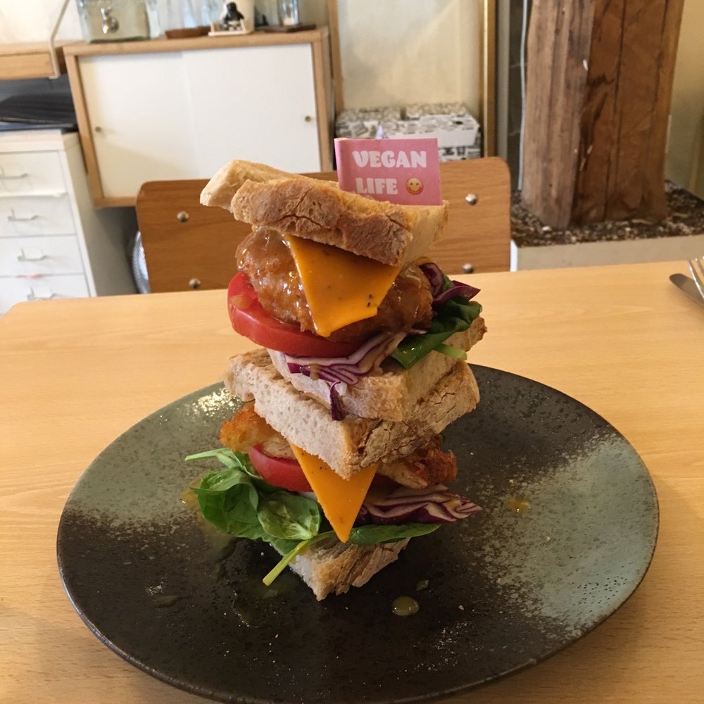 Chilling Café - Milenesa sandwich - Vegan Near Me - Madrid, M