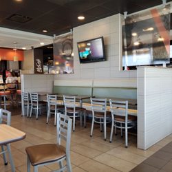 McDonald's - Nice updated Location.
