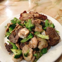 Hibachi Grill Buffet - 3rd plate of the night: stir fry beef, chicken, and veggies from the hibachi grill sans soy sauce and teriyaki sauce
