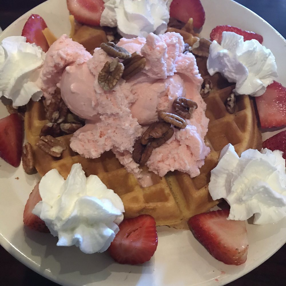 Daisy's Diner - Waffle with strawberry ice cream and strawberries with walnuts - Diners Near Me - Brooklyn, New York Daisy's Diner - Waffle with strawberry ice cream and strawberries with walnuts - Diners Near Me - Brooklyn, New York