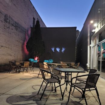Summer of 85 - Patio 10/2025 - American Near Me - Milwaukee, Wisconsin Summer of 85 - Patio 10/2025 - American Near Me - Milwaukee, Wisconsin