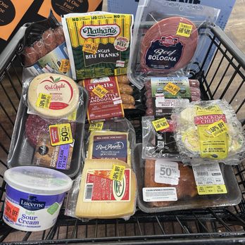 Randalls - You can find some great deals here 50% off - Grocery Near Me - West Lake Hills, Texas Randalls - You can find some great deals here 50% off - Grocery Near Me - West Lake Hills, Texas